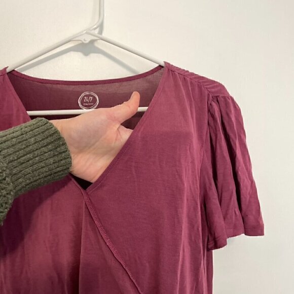 MAURICES 24/7 Wrap Front Top Berry Mauve Pink ish Surplice Short Sleeve Peplum L - Picture 6 of 12